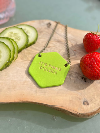 Custom leather bottle tag, perfect for garden parties. Gifts for the home.